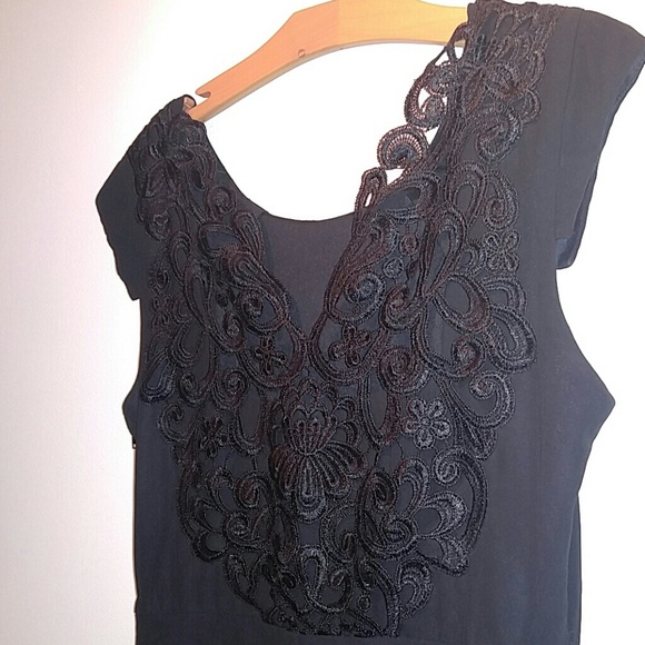 Little black dress - beautiful details - Picture 2 of 2